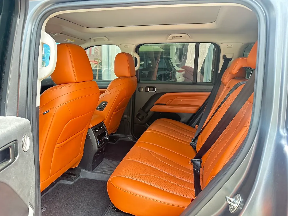 2024 Haval H9 2.0T 224HP L4 8AT,autocango,china used car exporter,china ev exporter,chinese used car exporter,chinese used ev exporter