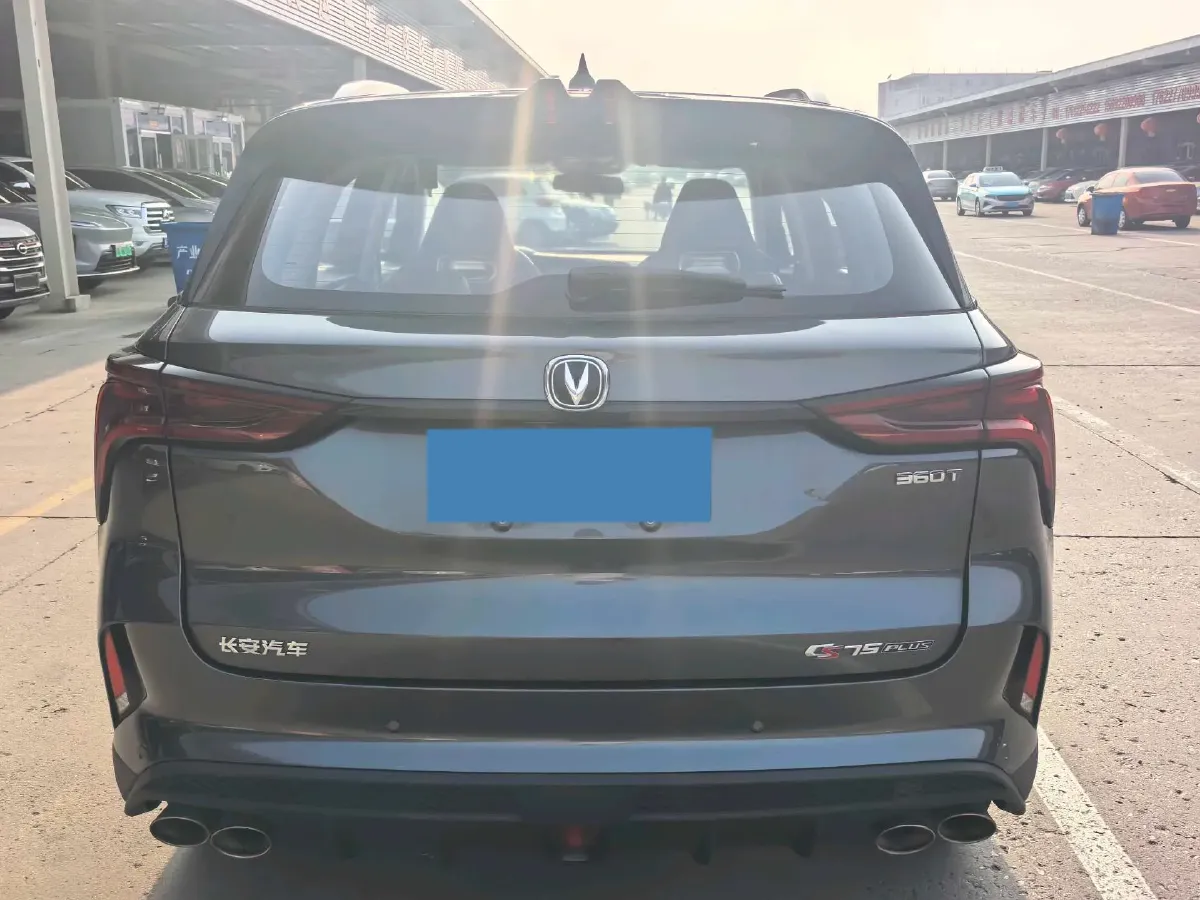 2020 ChangAn CS75 Plus 2.0T 233HP L4 8AT,autocango,china used car exporter,china ev exporter,chinese used car exporter,chinese used ev exporter