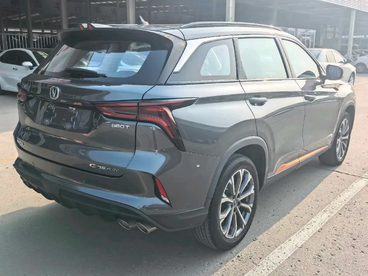 2020 ChangAn CS75 Plus 2.0T 233HP L4 8AT,autocango,china used car exporter,china ev exporter,chinese used car exporter,chinese used ev exporter