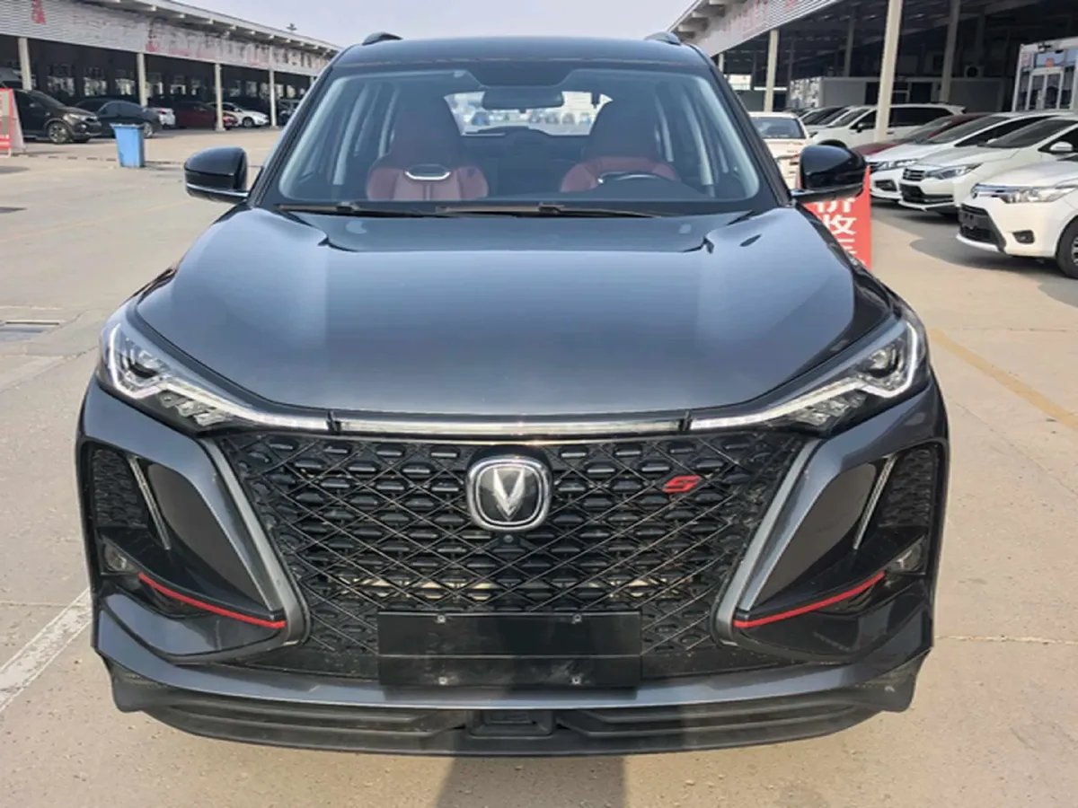 2020 ChangAn CS75 Plus 2.0T 233HP L4 8AT,autocango,china used car exporter,china ev exporter,chinese used car exporter,chinese used ev exporter