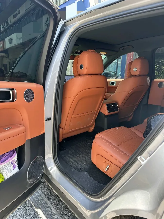 2024 Li L6 Range Extended 154HP L4 REEV 36.8KWH,autocango,china used car exporter,china ev exporter,chinese used car exporter,chinese used ev exporter