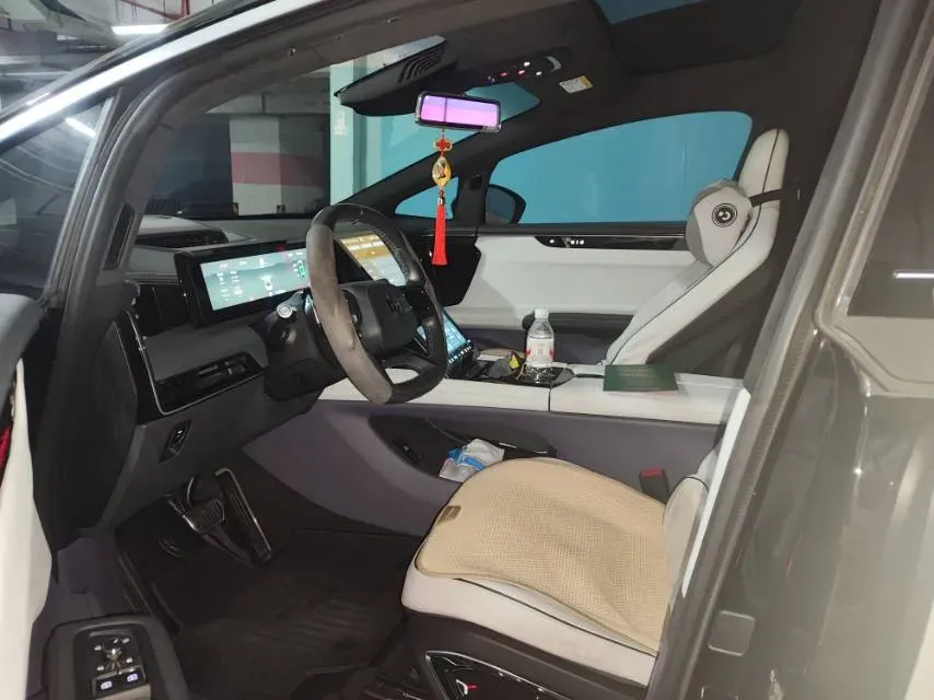 2021 HiPhi X BEV 97KWH,autocango,china used car exporter,china ev exporter,chinese used car exporter,chinese used ev exporter