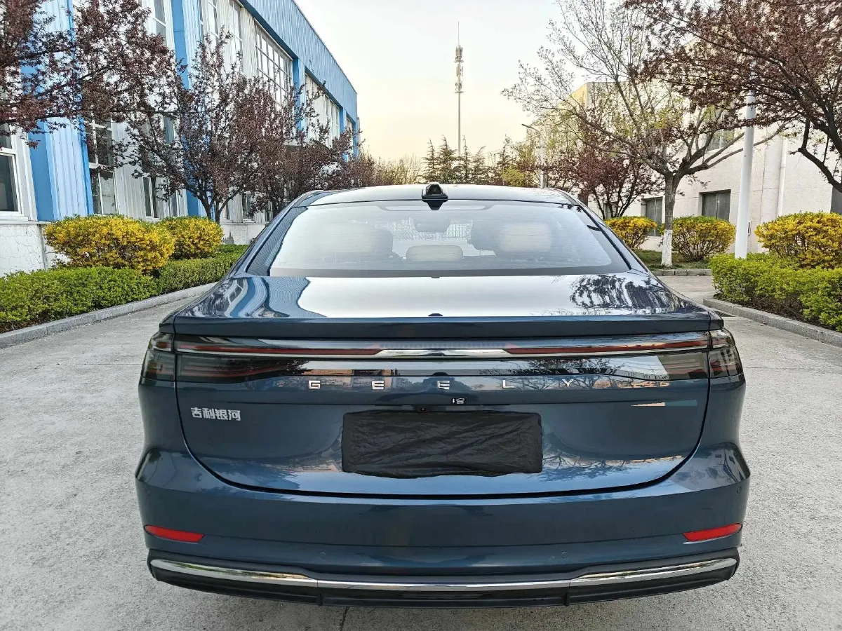 2025 Geely Galaxy A7 1.5L 112HP L4 1DHT PHEV,autocango,china used car exporter,china ev exporter,chinese used car exporter,chinese used ev exporter