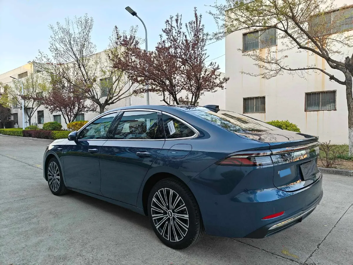 2025 Geely Galaxy A7 1.5L 112HP L4 1DHT PHEV,autocango,china used car exporter,china ev exporter,chinese used car exporter,chinese used ev exporter