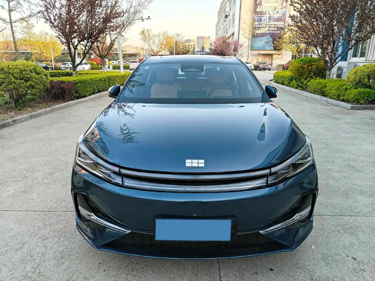 2025 Geely Galaxy A7 1.5L 112HP L4 1DHT PHEV,autocango,china used car exporter,china ev exporter,chinese used car exporter,chinese used ev exporter