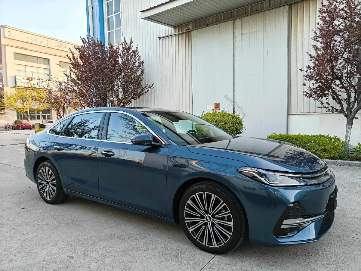 2025 Geely Galaxy A7 1.5L 112HP L4 1DHT PHEV,autocango,china used car exporter,china ev exporter,chinese used car exporter,chinese used ev exporter