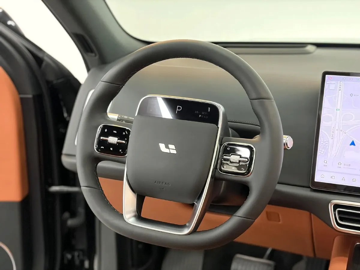 2024 Li L6 Range Extended 154HP L4 REEV 36.8KWH,autocango,china used car exporter,china ev exporter,chinese used car exporter,chinese used ev exporter