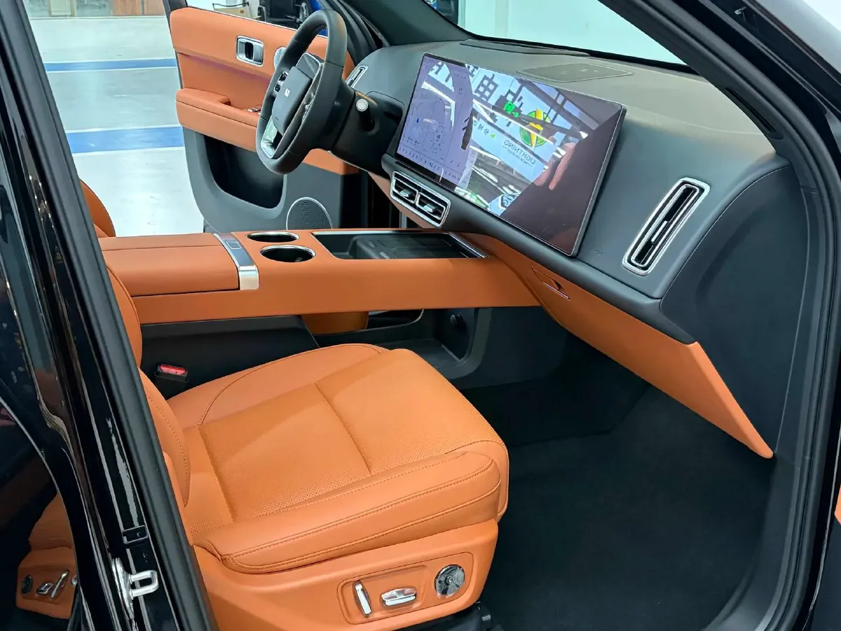 2024 Li L6 Range Extended 154HP L4 REEV 36.8KWH,autocango,china used car exporter,china ev exporter,chinese used car exporter,chinese used ev exporter