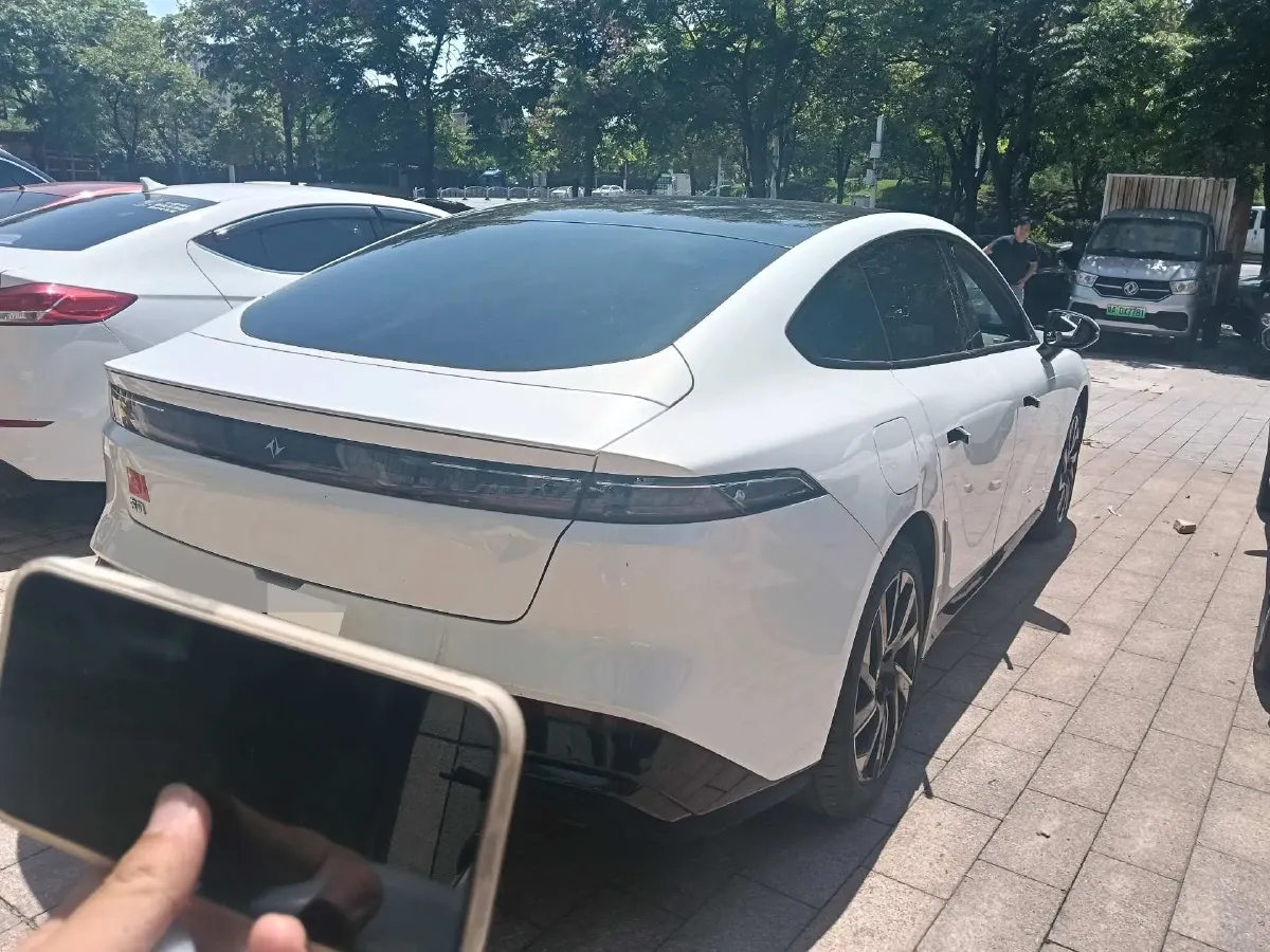 2024 DongFeng eπ eπ007 REEV 105HP REEV 28.4KWH,autocango,china used car exporter,china ev exporter,chinese used car exporter,chinese used ev exporter