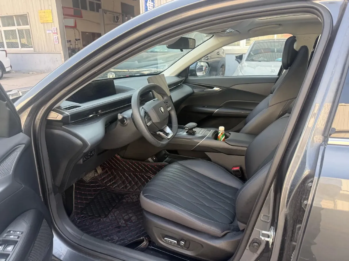 2024 ChangAn Eado 1.5T 170HP L4 7DCT,autocango,china used car exporter,china ev exporter,chinese used car exporter,chinese used ev exporter