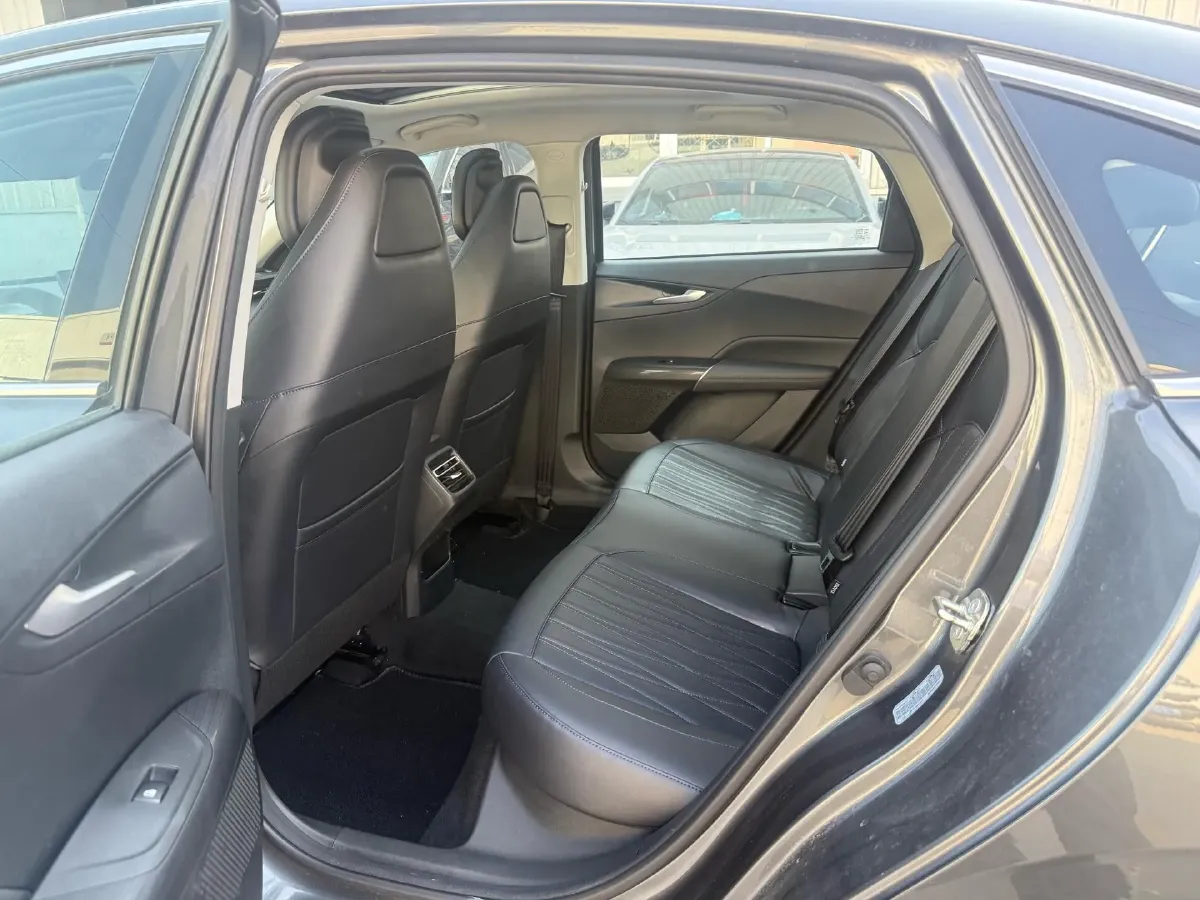 2024 ChangAn Eado 1.5T 170HP L4 7DCT,autocango,china used car exporter,china ev exporter,chinese used car exporter,chinese used ev exporter