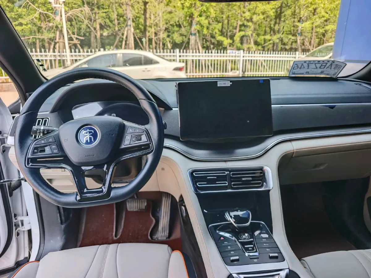 2021 Geely JiaJi 1.5T 177HP L3 7DCT PHEV 11.3KWH,autocango,china used car exporter,china ev exporter,chinese used car exporter,chinese used ev exporter