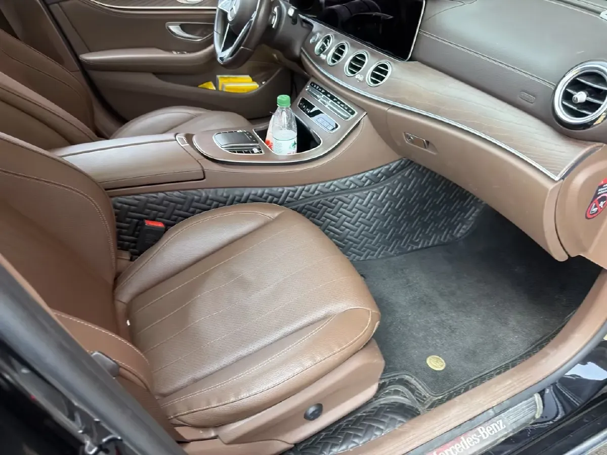 2022 Mercedes-Benz GLC Class 2.0T 258HP L4 9AT,autocango,china used car exporter,china ev exporter,chinese used car exporter,chinese used ev exporter