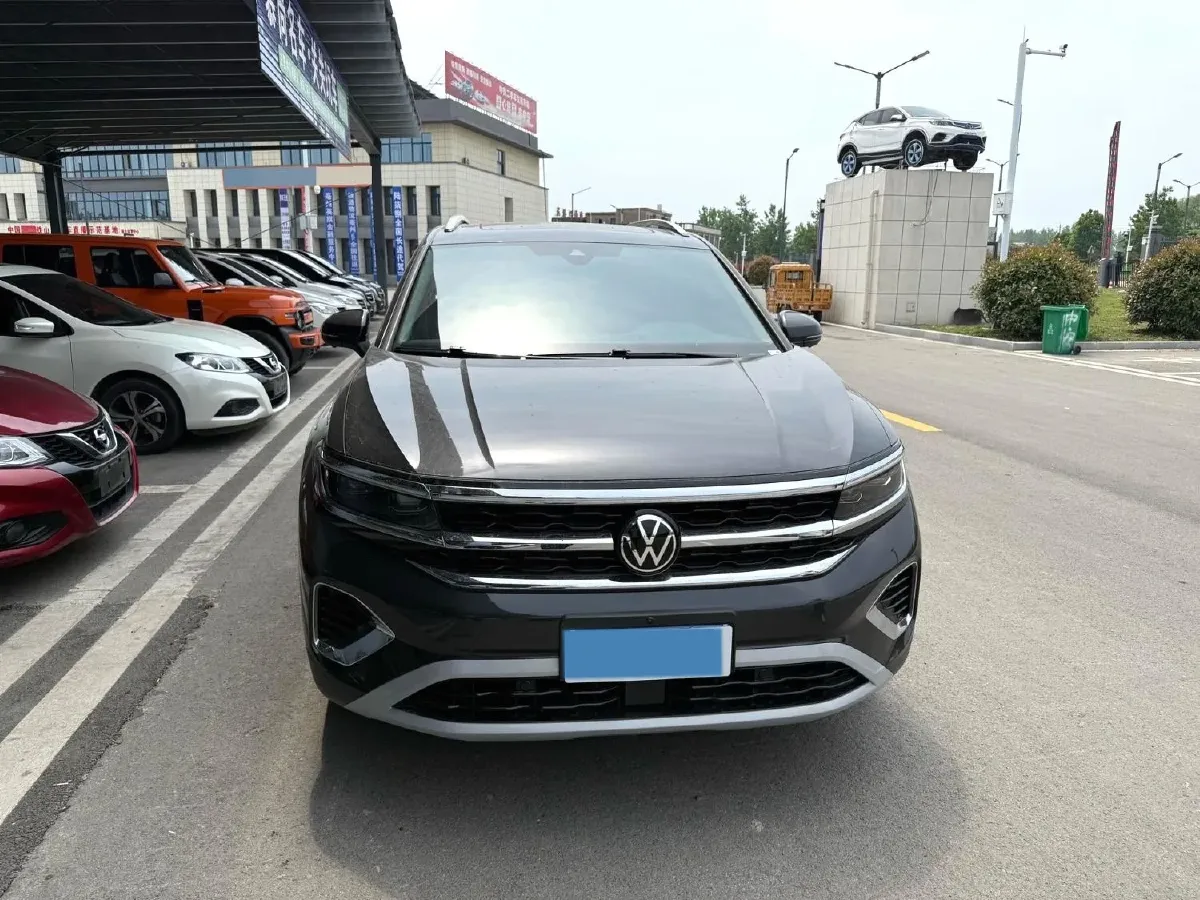 2021 Volkswagen Talagon 2.0T 220HP L4 7DCT,autocango,china used car exporter,china ev exporter,chinese used car exporter,chinese used ev exporter