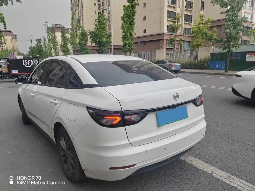 2021 Weltmeister E.5 BEV 49.92KWH,autocango,china used car exporter,china ev exporter,chinese used car exporter,chinese used ev exporter