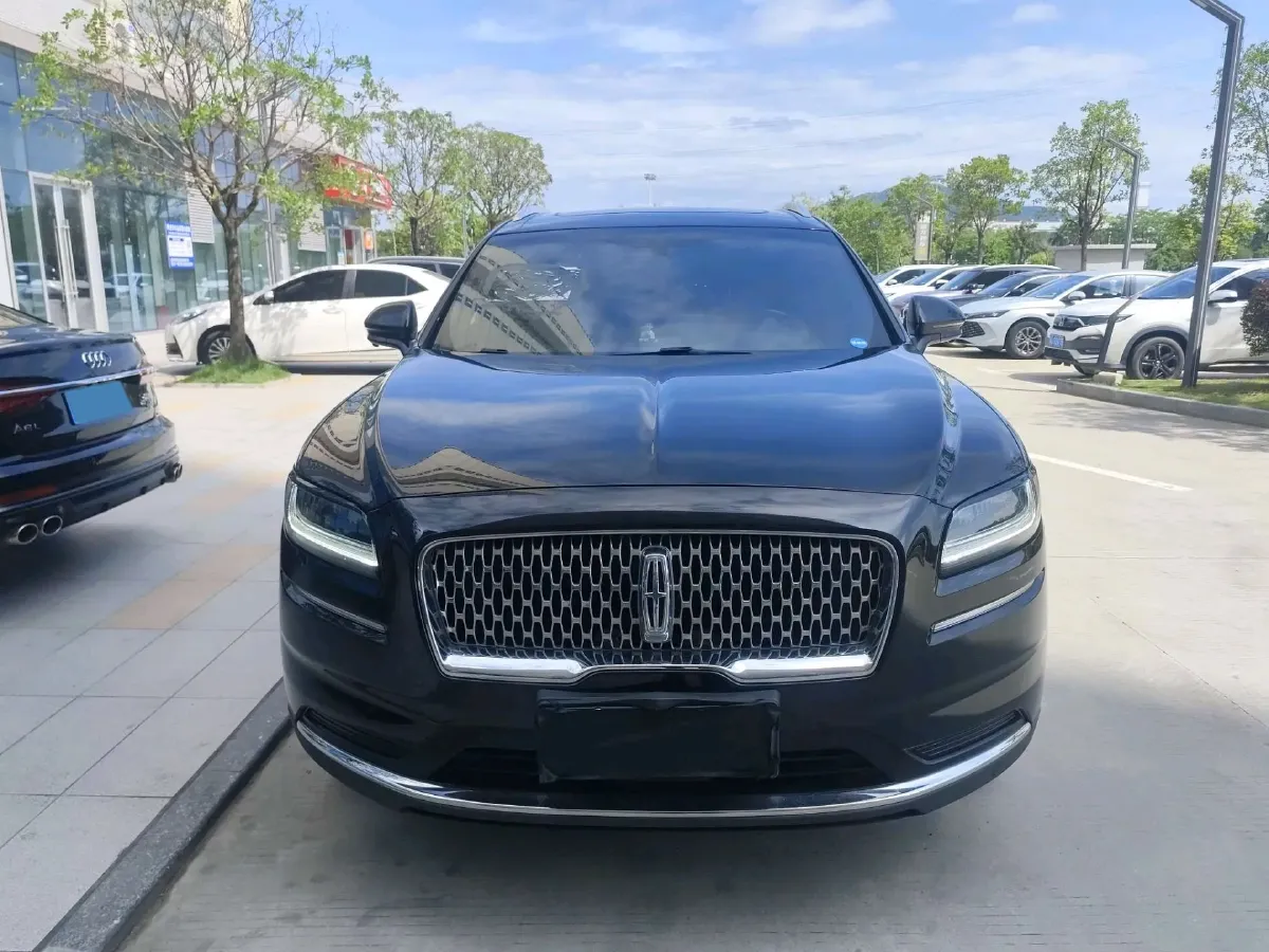 2021 Lincoln Nautilus 2.0T 245HP L4 8AT,autocango,china used car exporter,china ev exporter,chinese used car exporter,chinese used ev exporter
