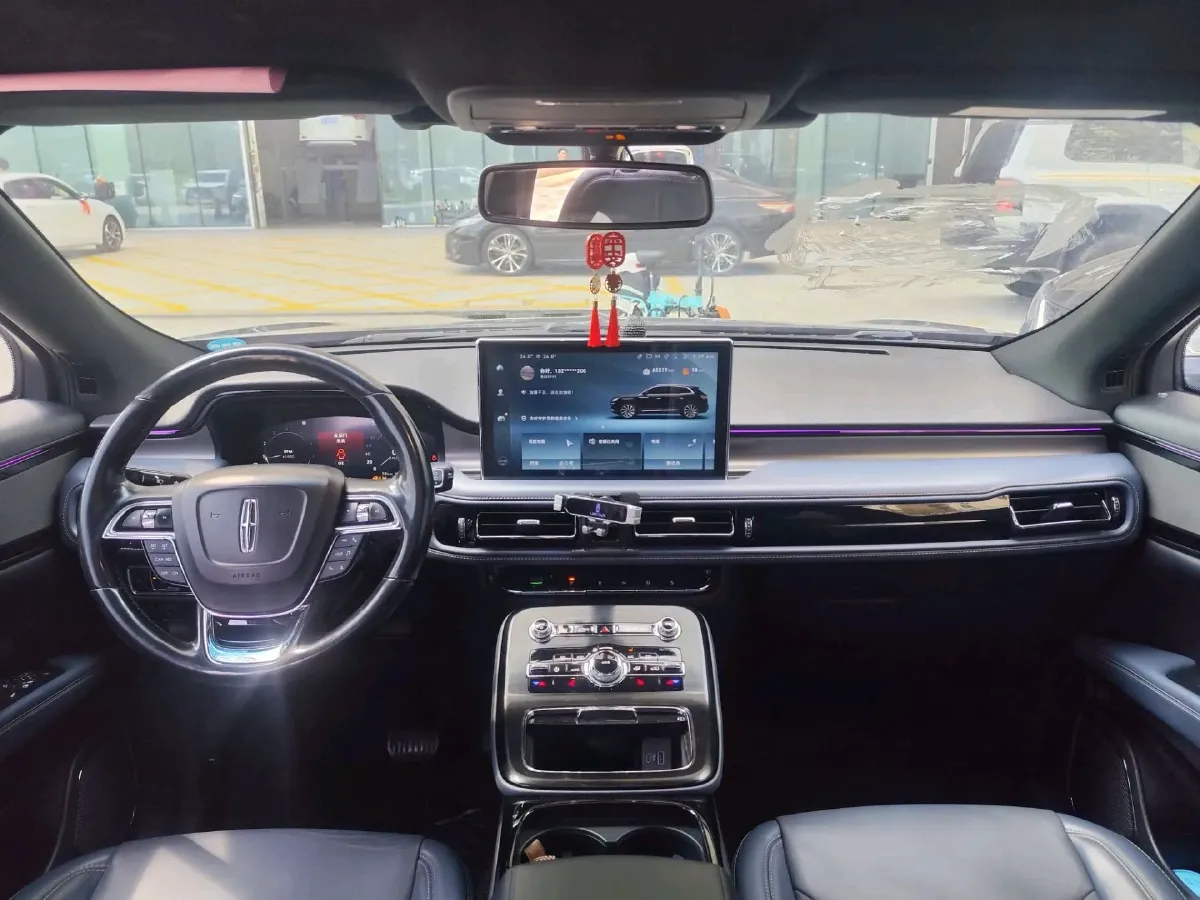 2021 Lincoln Nautilus 2.0T 245HP L4 8AT,autocango,china used car exporter,china ev exporter,chinese used car exporter,chinese used ev exporter