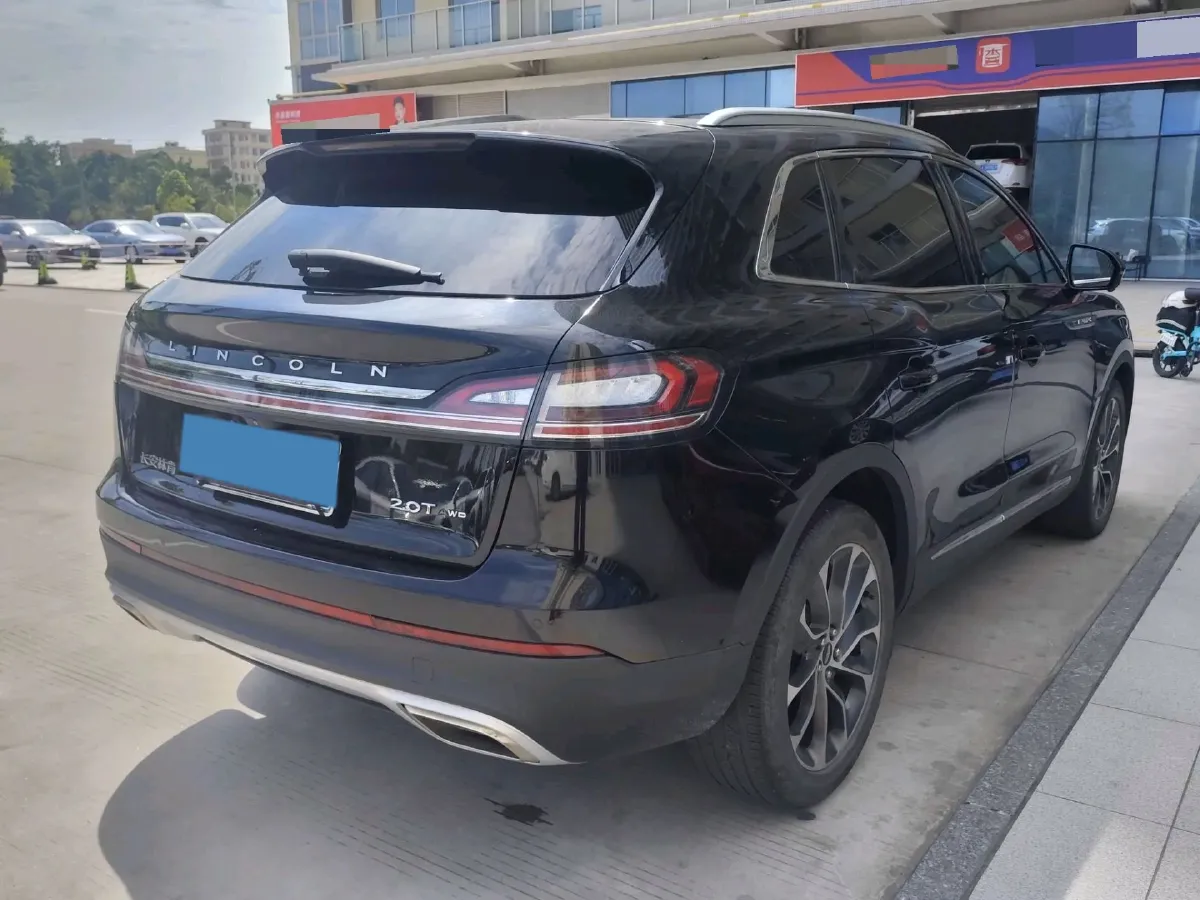 2021 Lincoln Nautilus 2.0T 245HP L4 8AT,autocango,china used car exporter,china ev exporter,chinese used car exporter,chinese used ev exporter