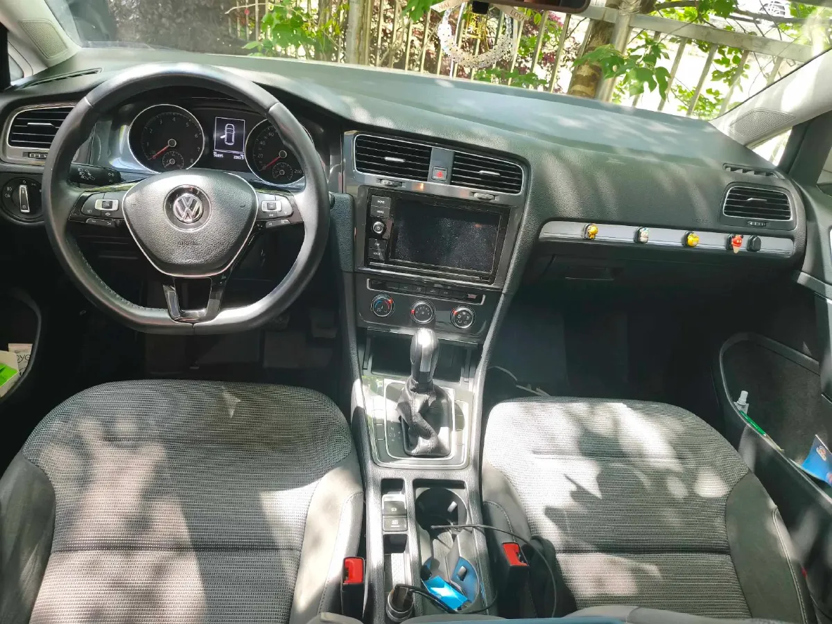 2019 Volkswagen Golf 1.4T 150HP L4 7DCT,autocango,china used car exporter,china ev exporter,chinese used car exporter,chinese used ev exporter