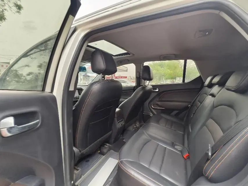 2017 GAC Trumpchi GS3 1.3T 137HP L4 6AT,autocango,china used car exporter,china ev exporter,chinese used car exporter,chinese used ev exporter