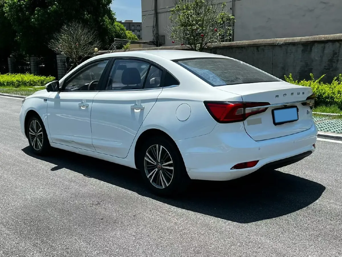 2019 Roewe i5 1.5L 120HP L4 CVT,autocango,china used car exporter,china ev exporter,chinese used car exporter,chinese used ev exporter