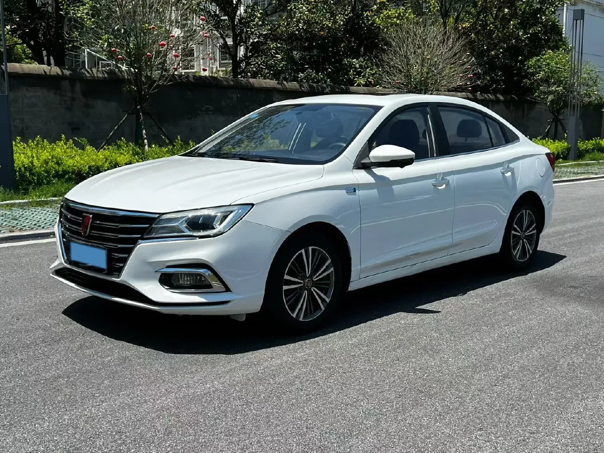 2019 Roewe i5 1.5L 120HP L4 CVT,autocango,china used car exporter,china ev exporter,chinese used car exporter,chinese used ev exporter
