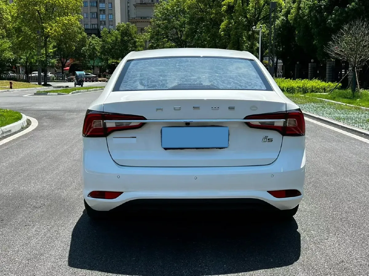 2019 Roewe i5 1.5L 120HP L4 CVT,autocango,china used car exporter,china ev exporter,chinese used car exporter,chinese used ev exporter