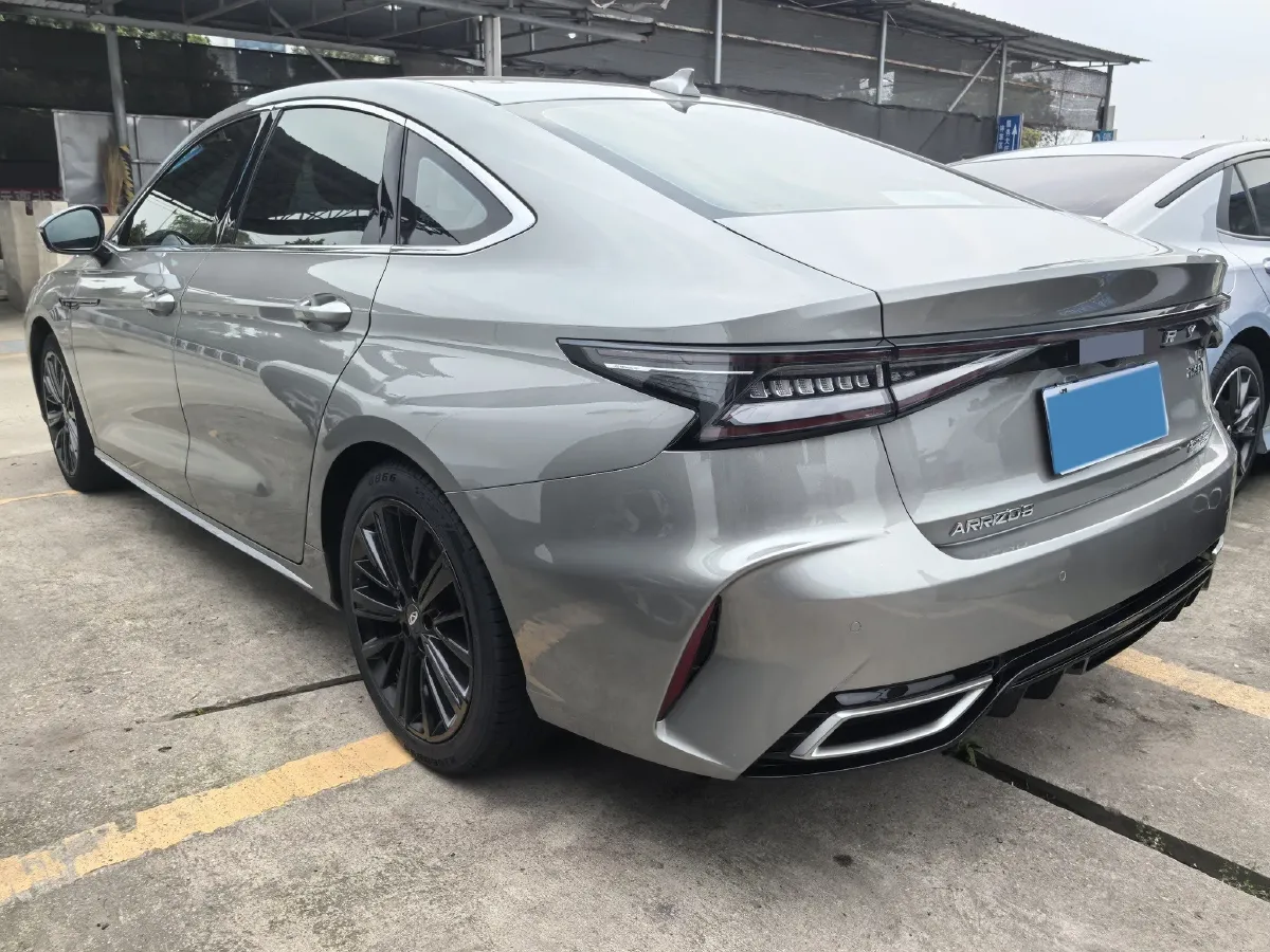 2022 Chery Arrizo 8 1.6T 197HP L4 7DCT,autocango,china used car exporter,china ev exporter,chinese used car exporter,chinese used ev exporter