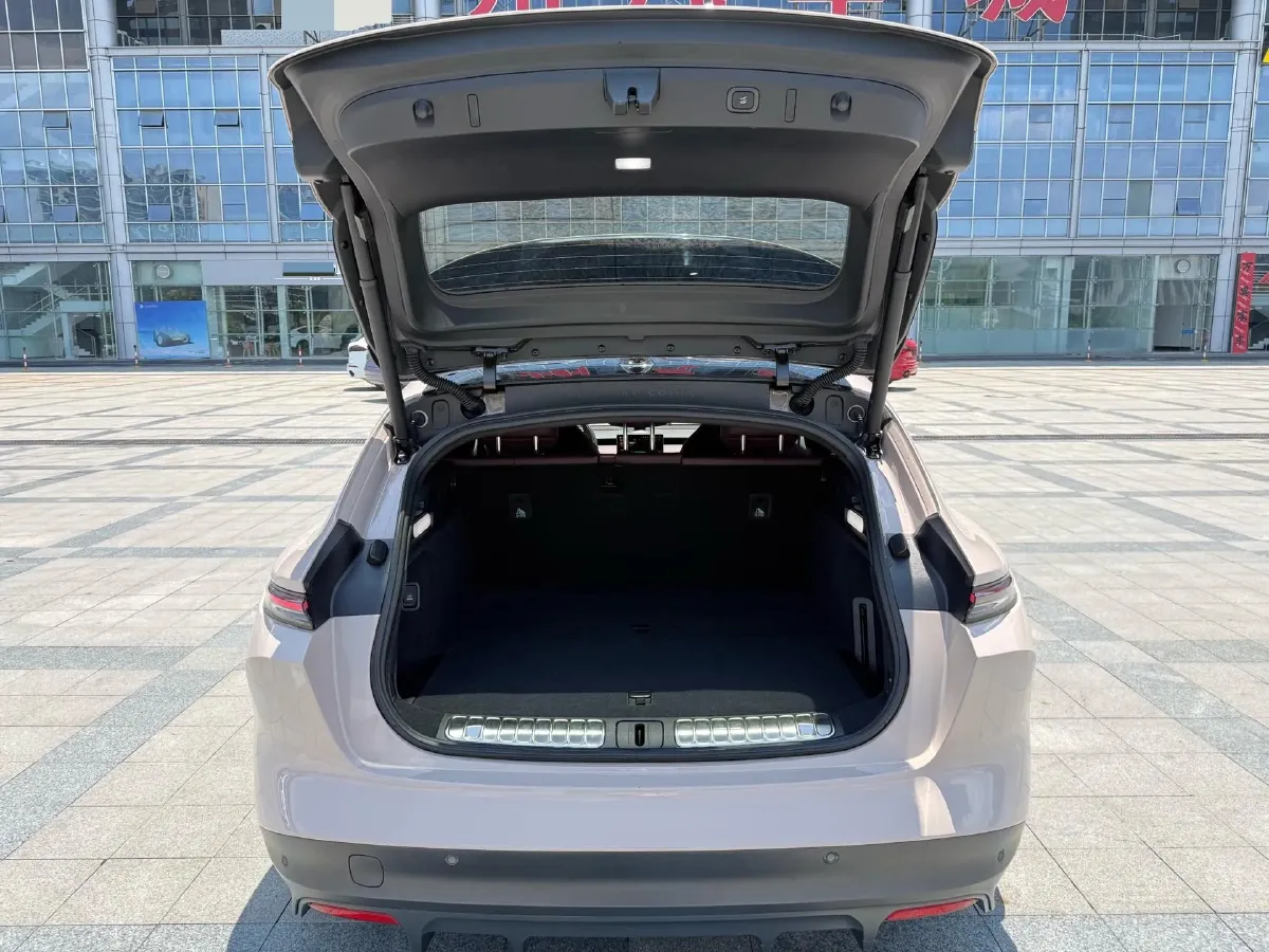 2023 NIO ET5T BEV 75KWH,autocango,china used car exporter,china ev exporter,chinese used car exporter,chinese used ev exporter