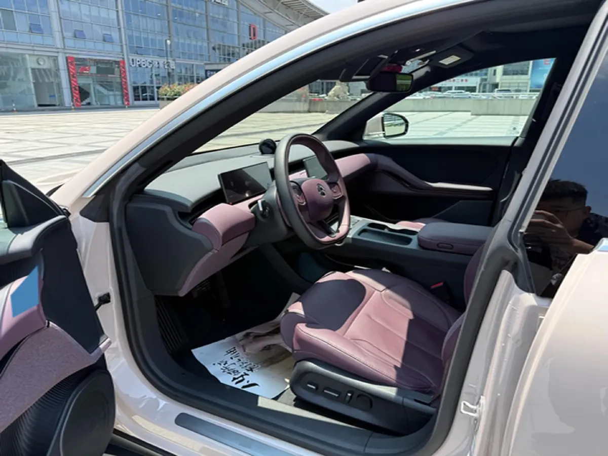 2023 NIO ET5T BEV 75KWH,autocango,china used car exporter,china ev exporter,chinese used car exporter,chinese used ev exporter