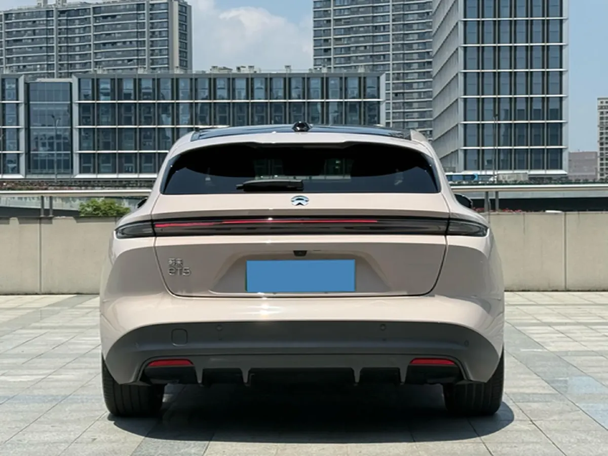 2023 NIO ET5T BEV 75KWH,autocango,china used car exporter,china ev exporter,chinese used car exporter,chinese used ev exporter