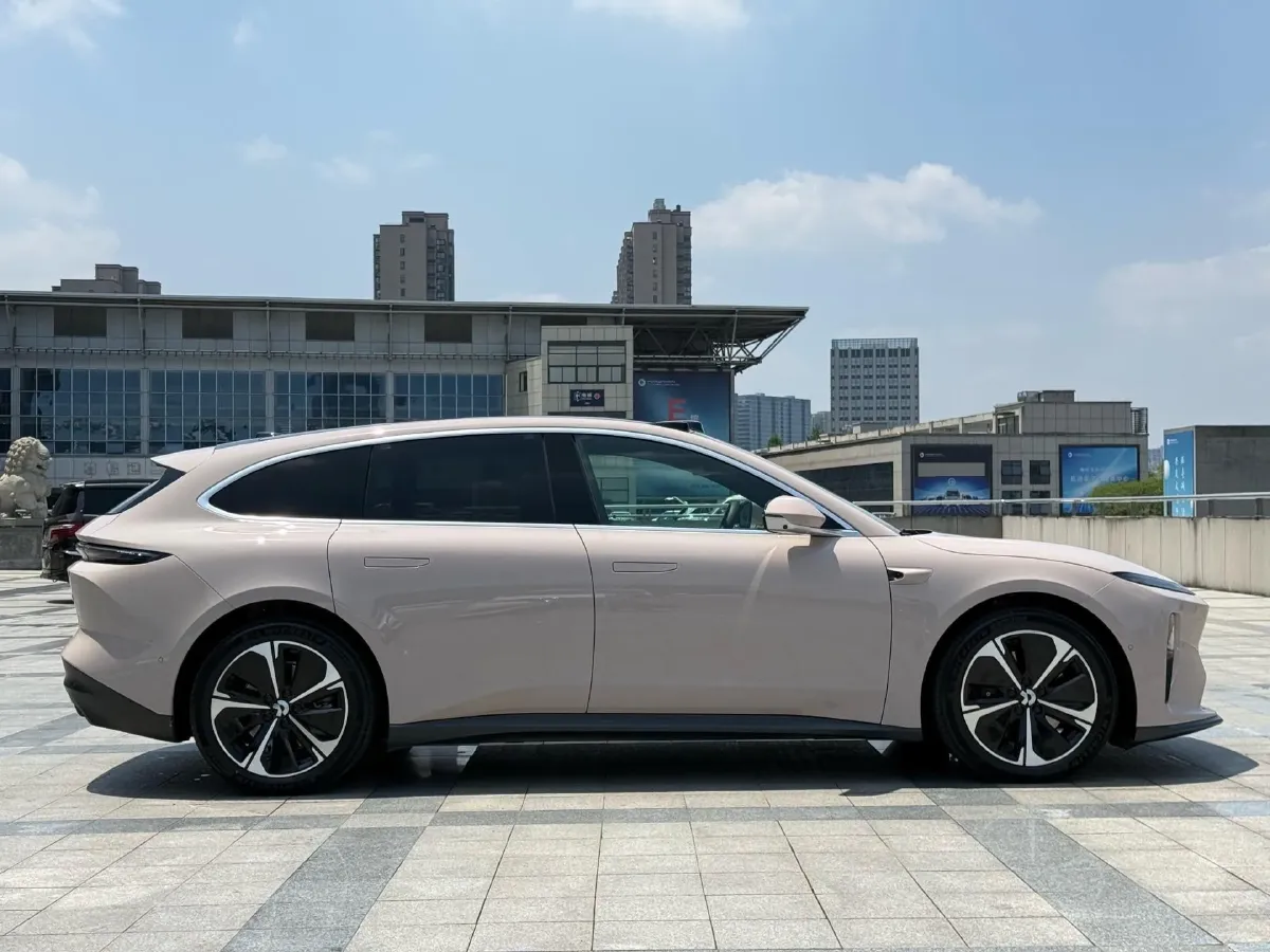 2023 NIO ET5T BEV 75KWH,autocango,china used car exporter,china ev exporter,chinese used car exporter,chinese used ev exporter