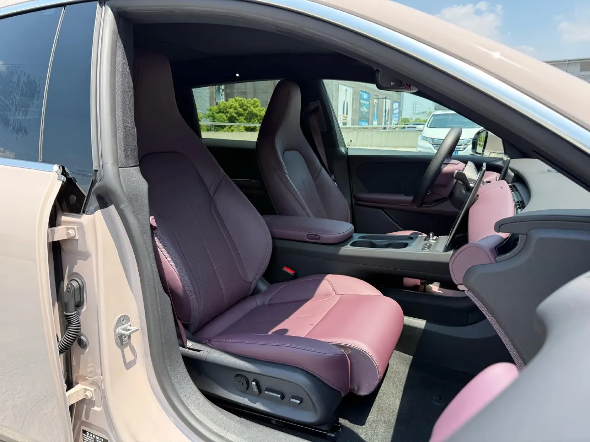 2023 NIO ET5T BEV 75KWH,autocango,china used car exporter,china ev exporter,chinese used car exporter,chinese used ev exporter