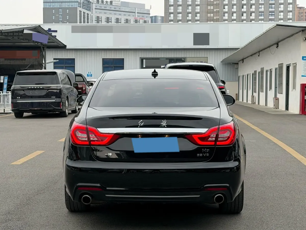 2019 HongQi H7 3.0L 231HP V6 7DCT,autocango,china used car exporter,china ev exporter,chinese used car exporter,chinese used ev exporter