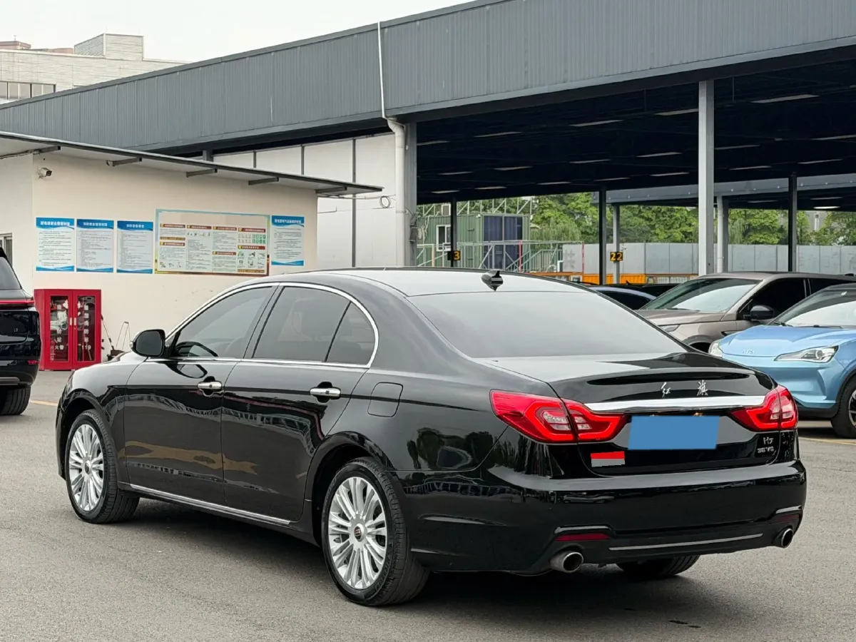 2019 HongQi H7 3.0L 231HP V6 7DCT,autocango,china used car exporter,china ev exporter,chinese used car exporter,chinese used ev exporter