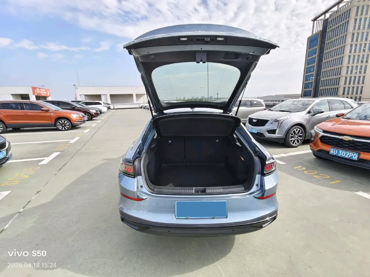 2022 Volkswagen Lavida 1.4T 150HP L4 7DCT,autocango,china used car exporter,china ev exporter,chinese used car exporter,chinese used ev exporter