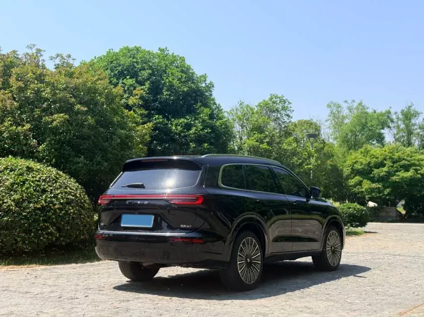 2022 AITO AITO M7 Range Extended 125HP REEV 40KWH,autocango,china used car exporter,china ev exporter,chinese used car exporter,chinese used ev exporter