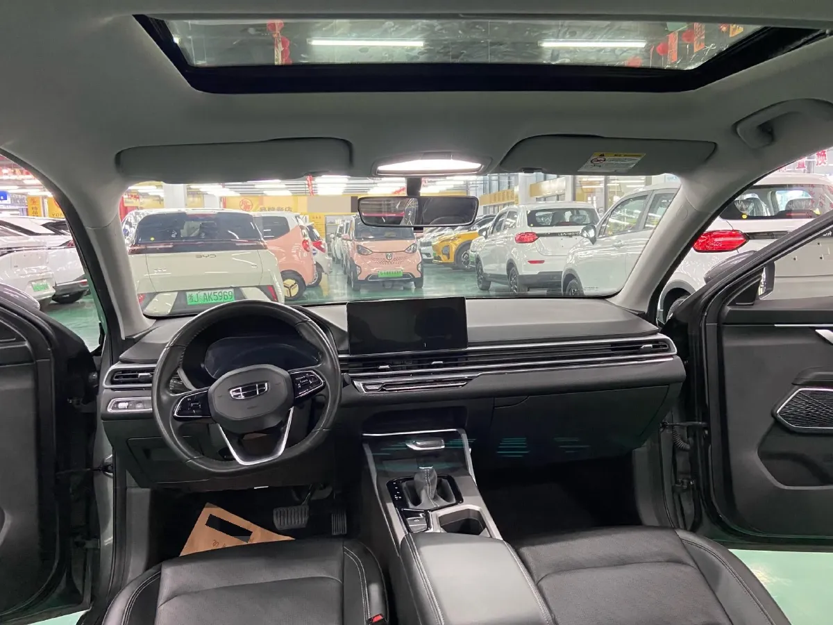 2022 Geely Emgrand 1.5L 114HP L4 CVT,autocango,china used car exporter,china ev exporter,chinese used car exporter,chinese used ev exporter
