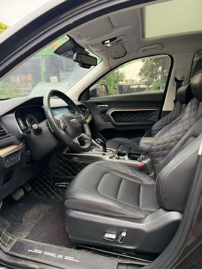 2020 Haval H6 1.5T 169HP L4 7DCT,autocango,china used car exporter,china ev exporter,chinese used car exporter,chinese used ev exporter