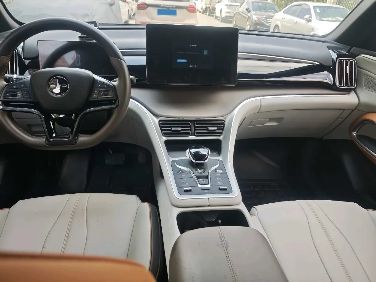 2022 Ruichi Auto EC31 BEV 41.932KWH,autocango,china used car exporter,china ev exporter,chinese used car exporter,chinese used ev exporter