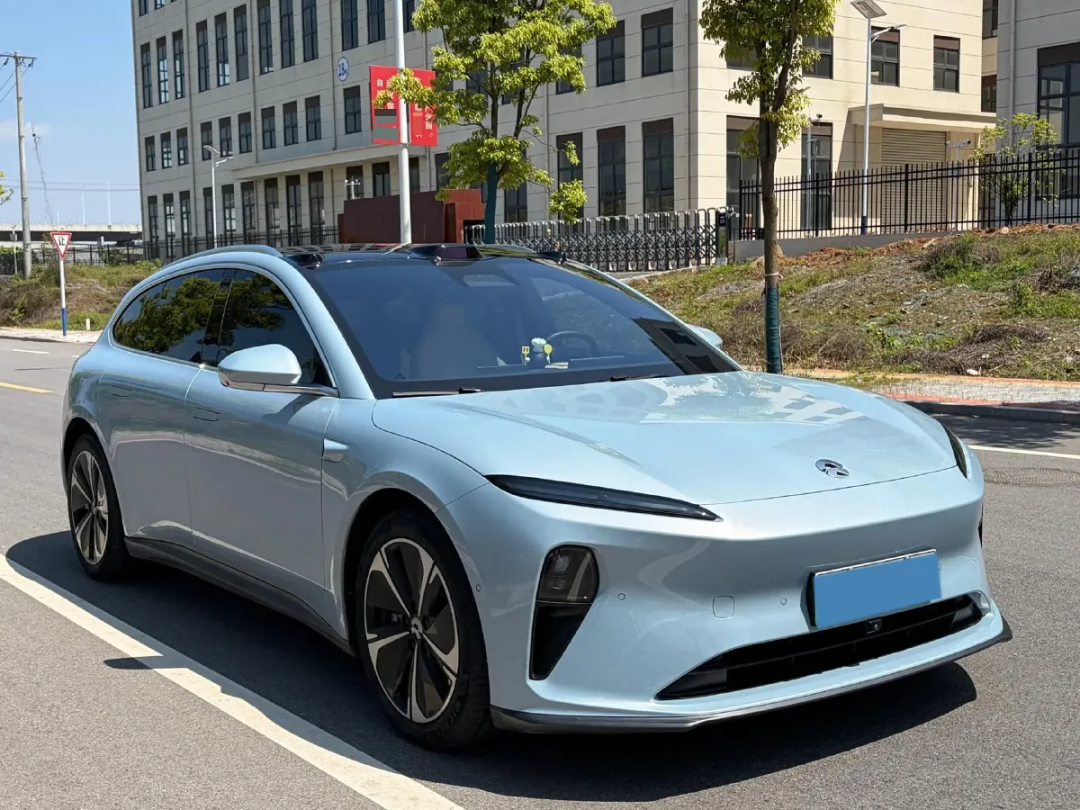 2023 NIO ET5T BEV 75KWH,autocango,china used car exporter,china ev exporter,chinese used car exporter,chinese used ev exporter