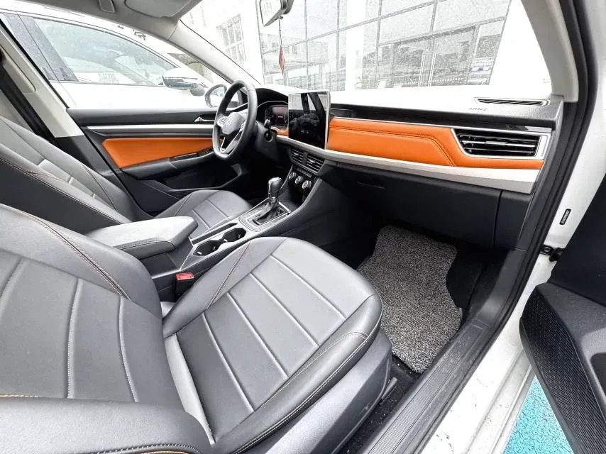 2023 Volkswagen Bora 1.2T 116HP L4 7DCT,autocango,china used car exporter,china ev exporter,chinese used car exporter,chinese used ev exporter