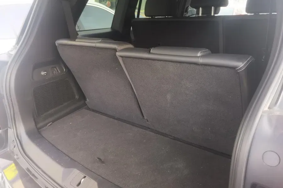 2022 GAC Trumpchi GS8 2.0T 190HP L4 E-CVT Hybrid,autocango,china used car exporter,china ev exporter,chinese used car exporter,chinese used ev exporter