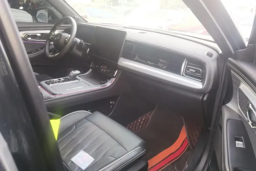 2022 GAC Trumpchi GS8 2.0T 190HP L4 E-CVT Hybrid,autocango,china used car exporter,china ev exporter,chinese used car exporter,chinese used ev exporter