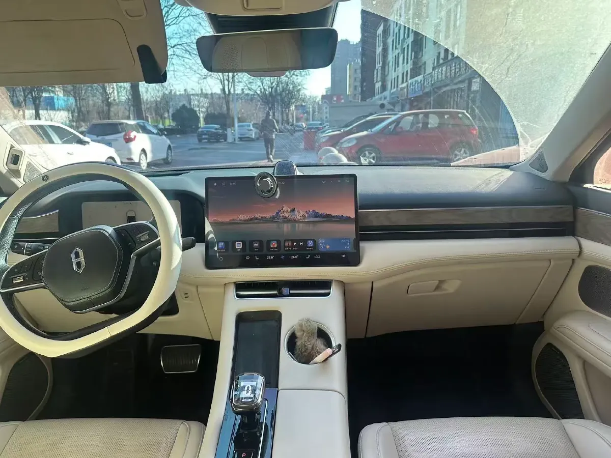 2022 Isuzu Mu-X 2.0T 220HP L4 8AT,autocango,china used car exporter,china ev exporter,chinese used car exporter,chinese used ev exporter