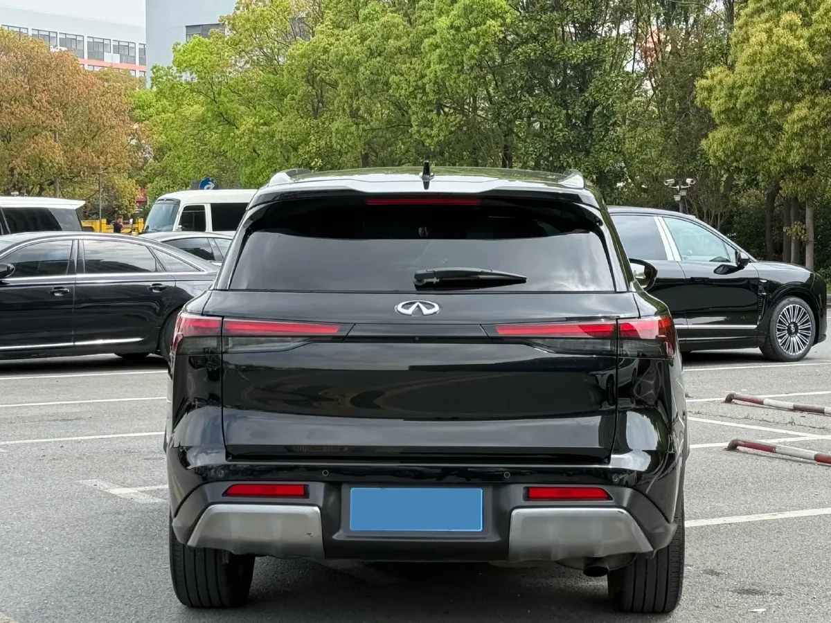 2024 Infiniti QX60 2.0T 252HP L4 9AT,autocango,china used car exporter,china ev exporter,chinese used car exporter,chinese used ev exporter