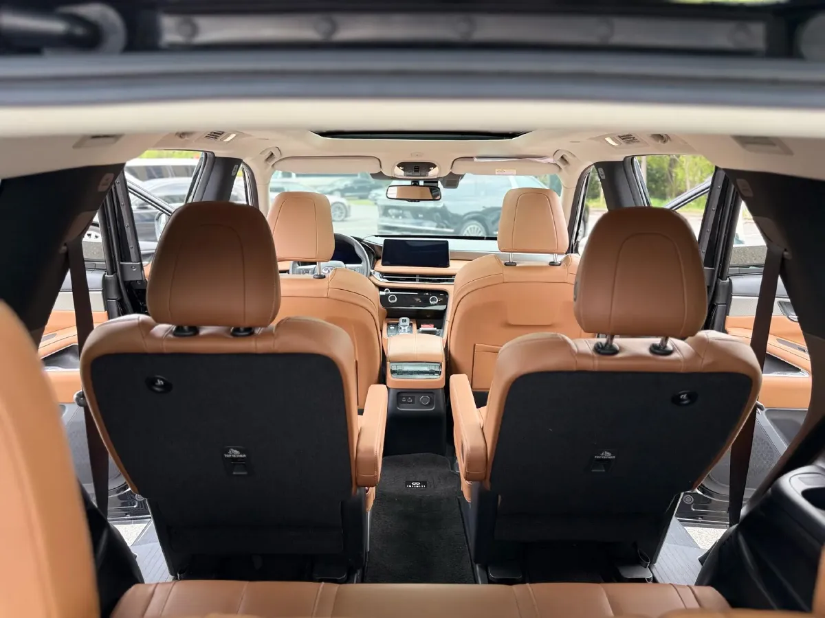 2024 Infiniti QX60 2.0T 252HP L4 9AT,autocango,china used car exporter,china ev exporter,chinese used car exporter,chinese used ev exporter