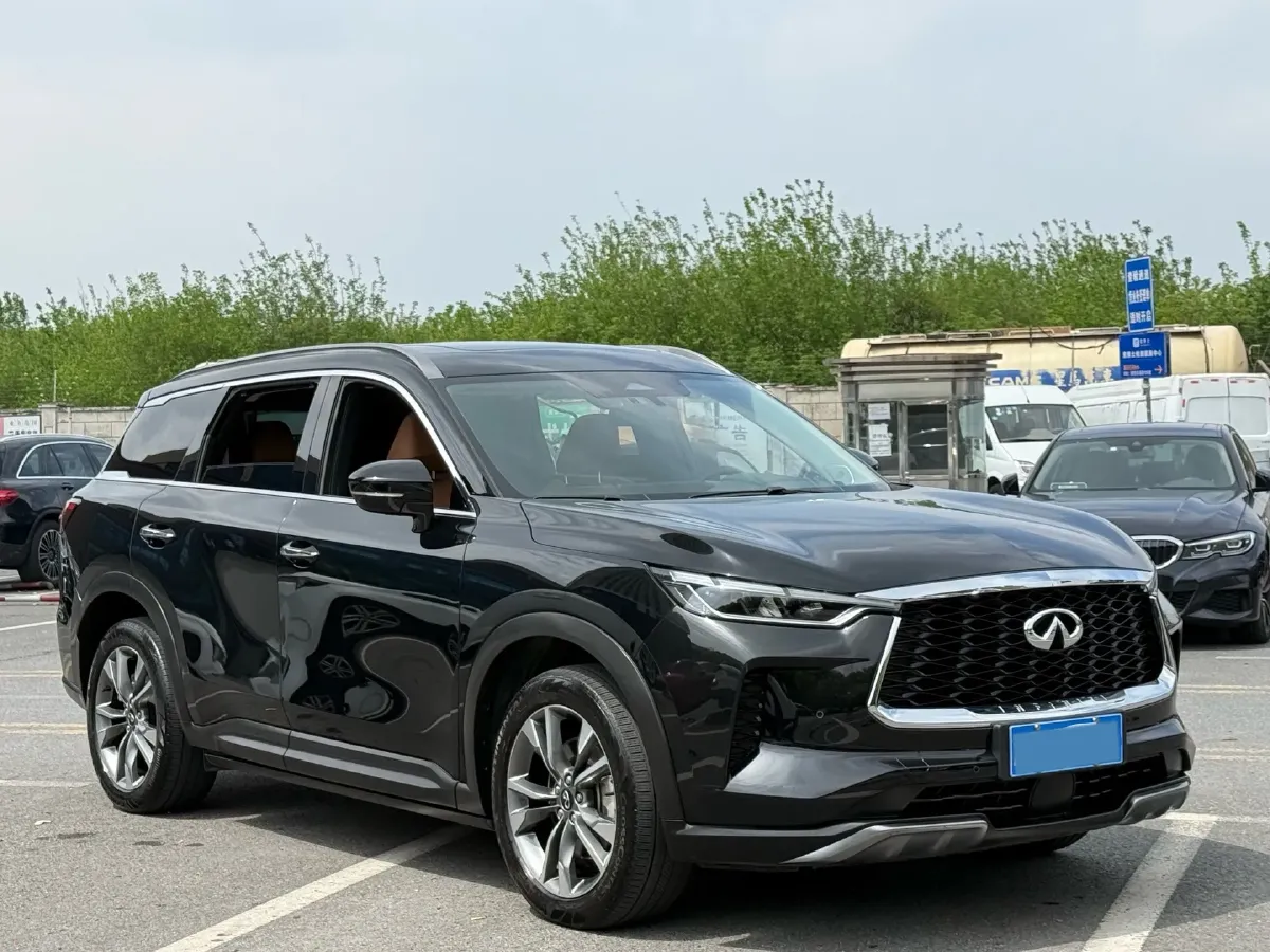 2024 Infiniti QX60 2.0T 252HP L4 9AT,autocango,china used car exporter,china ev exporter,chinese used car exporter,chinese used ev exporter