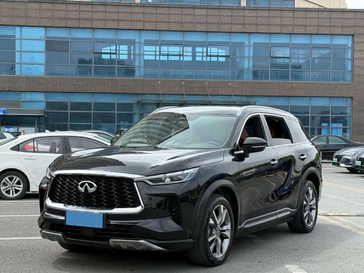 2024 Infiniti QX60 2.0T 252HP L4 9AT,autocango,china used car exporter,china ev exporter,chinese used car exporter,chinese used ev exporter