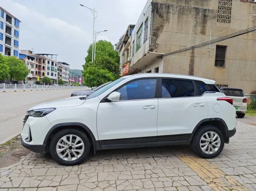 2021 BeiJing Auto X3 1.5T 150HP L4 CVT,autocango,china used car exporter,china ev exporter,chinese used car exporter,chinese used ev exporter
